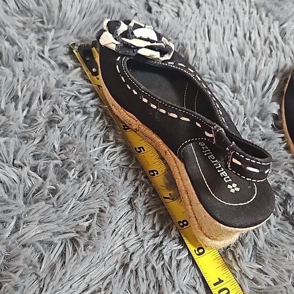 Naturalizer Black Off White Peep Toe Slingback Espadrille Wedge Sandals Sz 6 1/2 - Picture 8 of 11